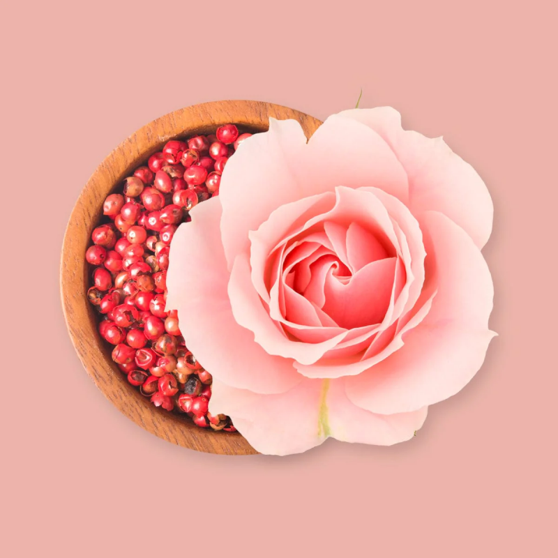 Ароматическое масло, розовый перец и роза