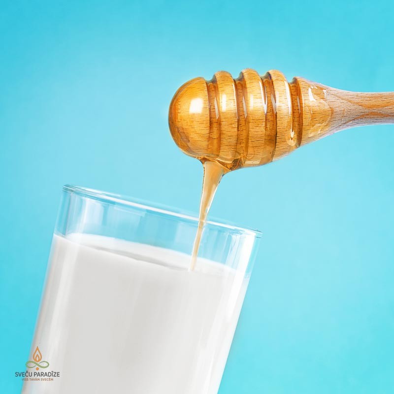 Medus un piens, aromātiskā eļļa